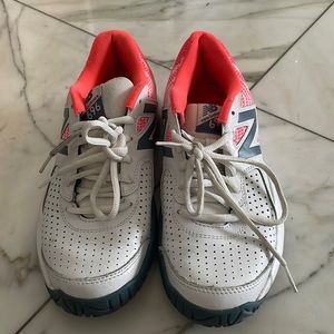 Tennis new balance